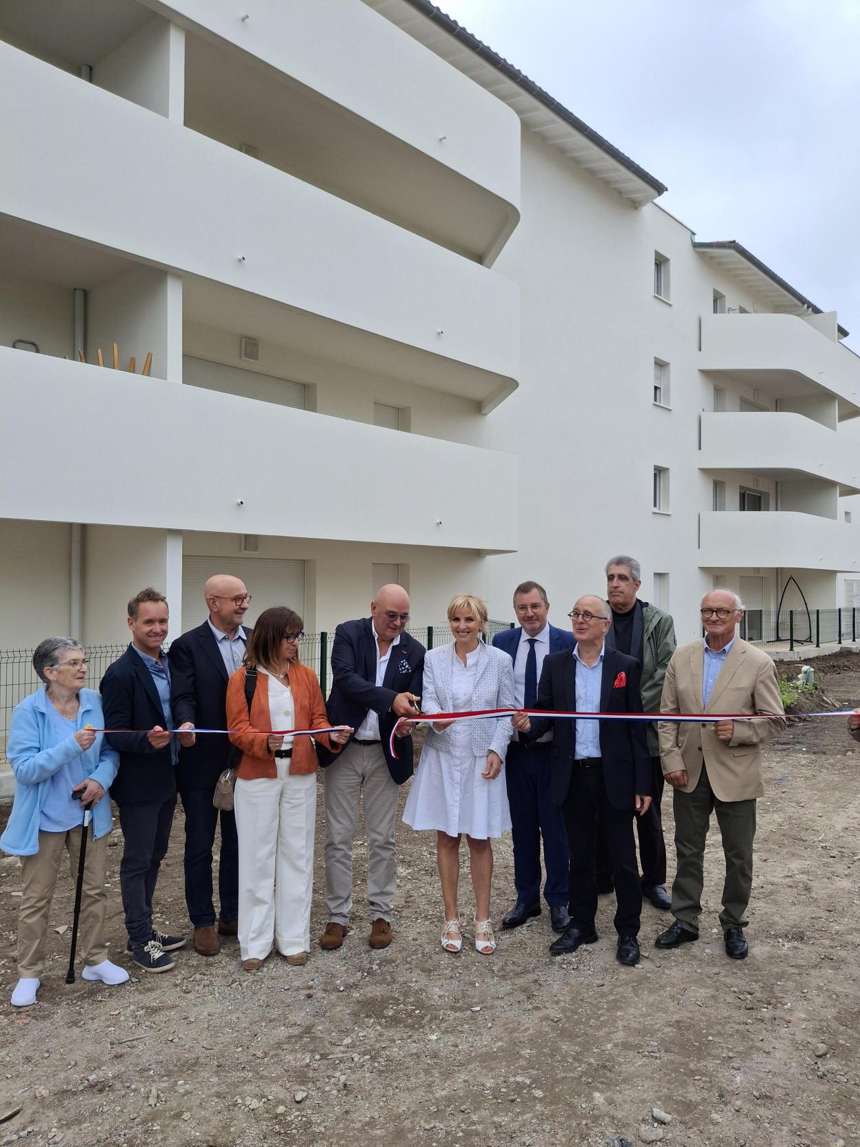 Territoires en mouvement : Domofrance connecte innovation numérique et habitat durable
