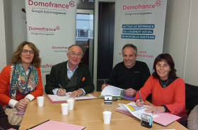 Francis Stéphan, Directeur Général de Domofrance, Sylvie Berthaud, Directrice de l'Innovation sociale chez Domofrance, Bâti Action, les Compagnons Bâtisseurs de Nouvelle-Aquitaine, l'ARQC.
