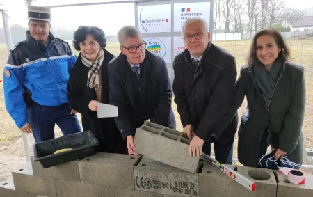 Première pierre de la gendarmerie de Pont-du-Casse