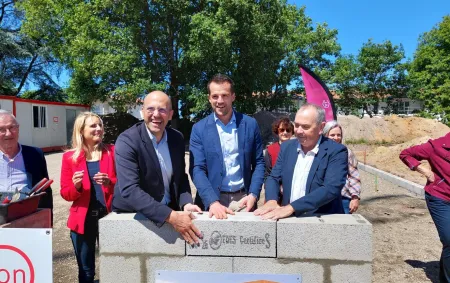 Première Pierre à Tosse